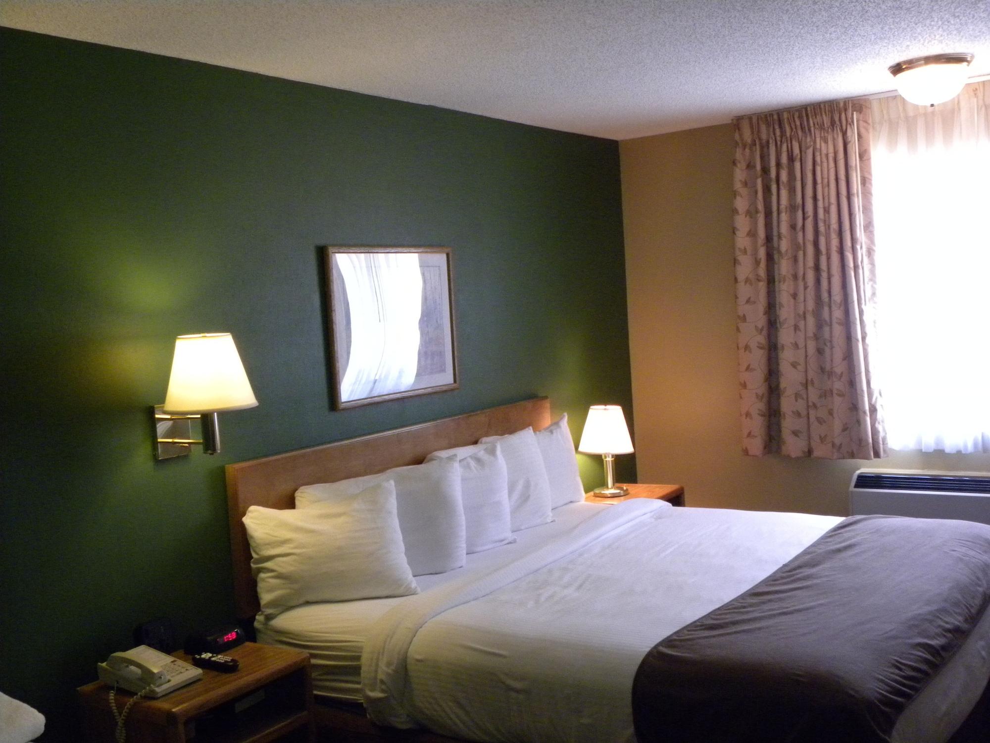 New Victorian Inn & Suites Kearney Eksteriør billede