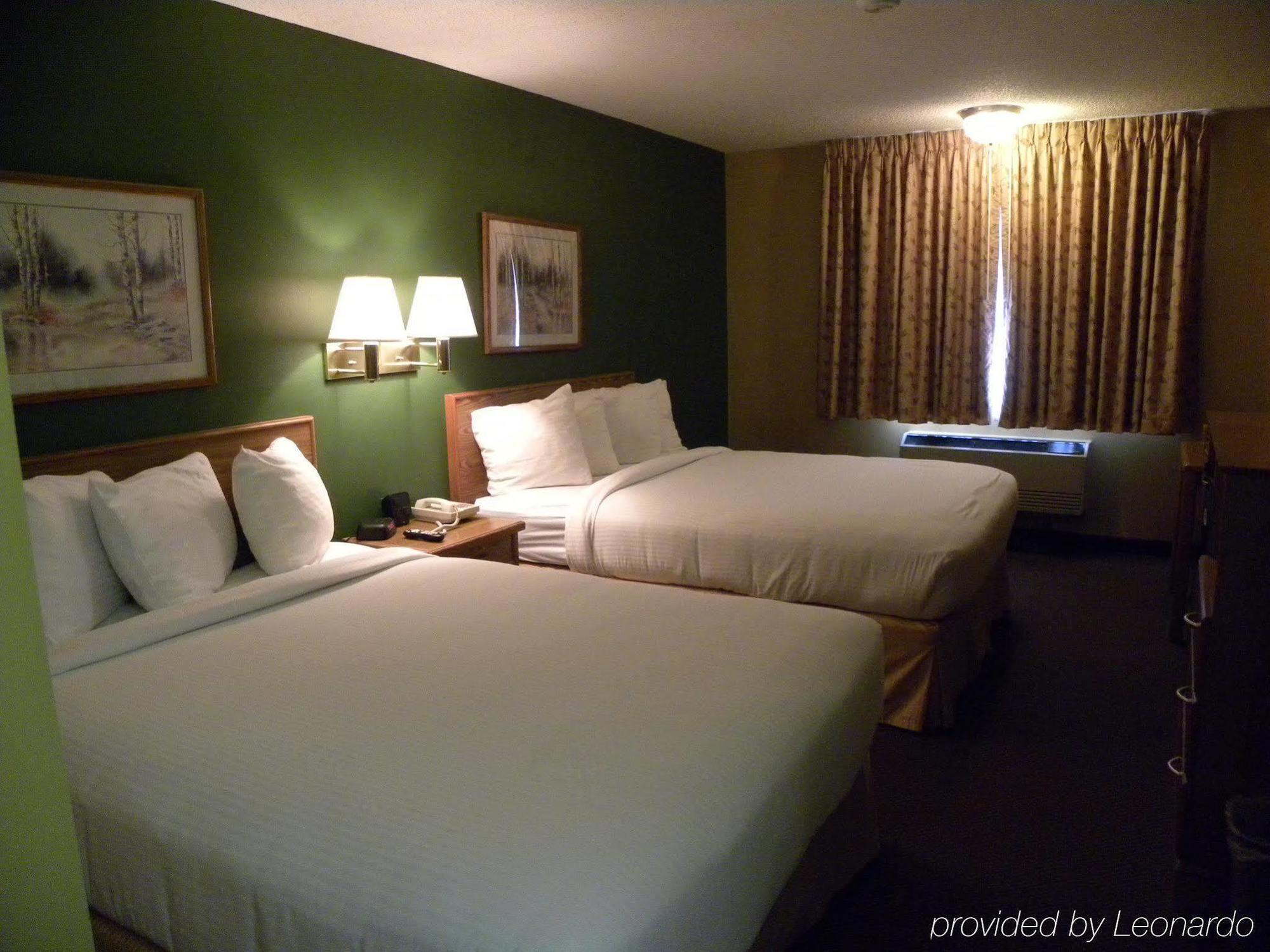 New Victorian Inn & Suites Kearney Eksteriør billede