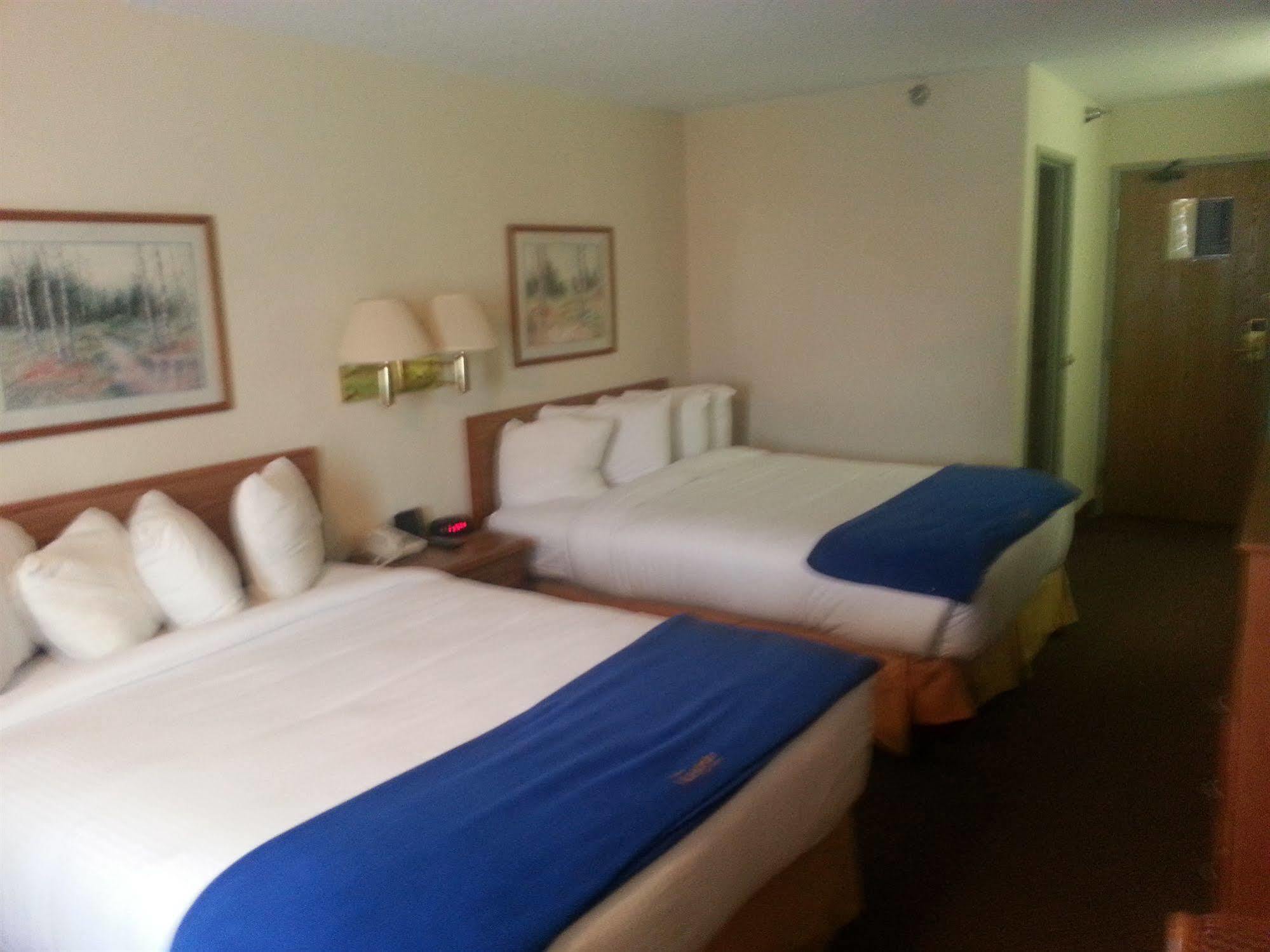 New Victorian Inn & Suites Kearney Eksteriør billede