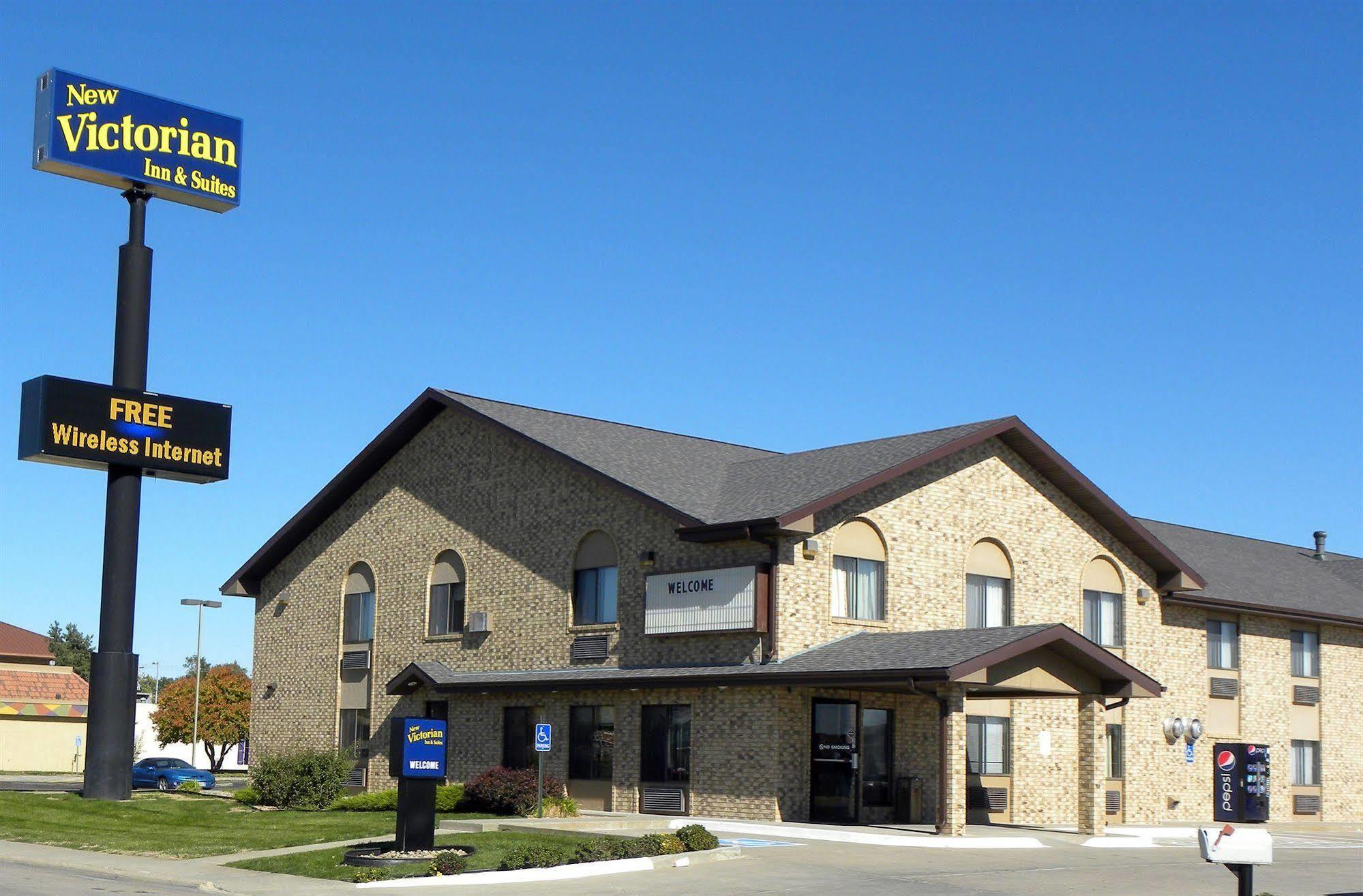New Victorian Inn & Suites Kearney Eksteriør billede